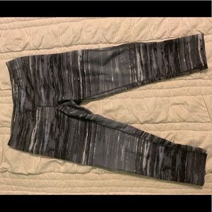 Zella Cropped Workout Leggings